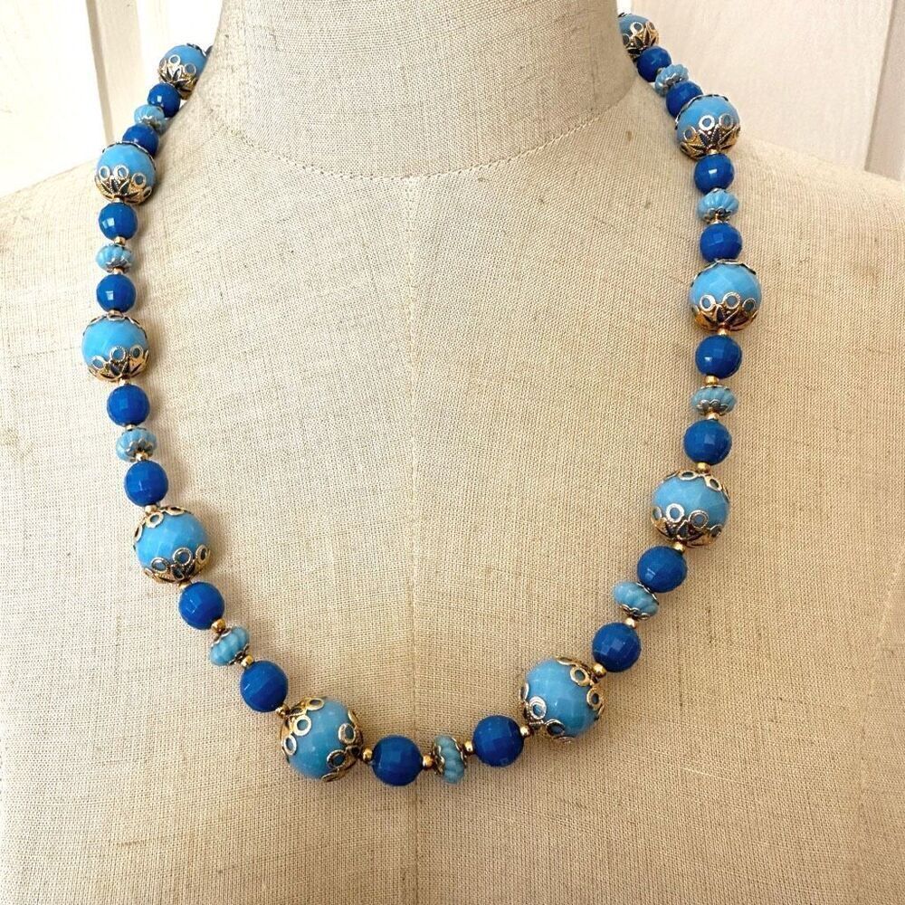 Blue and gold tone vintage beaded necklace